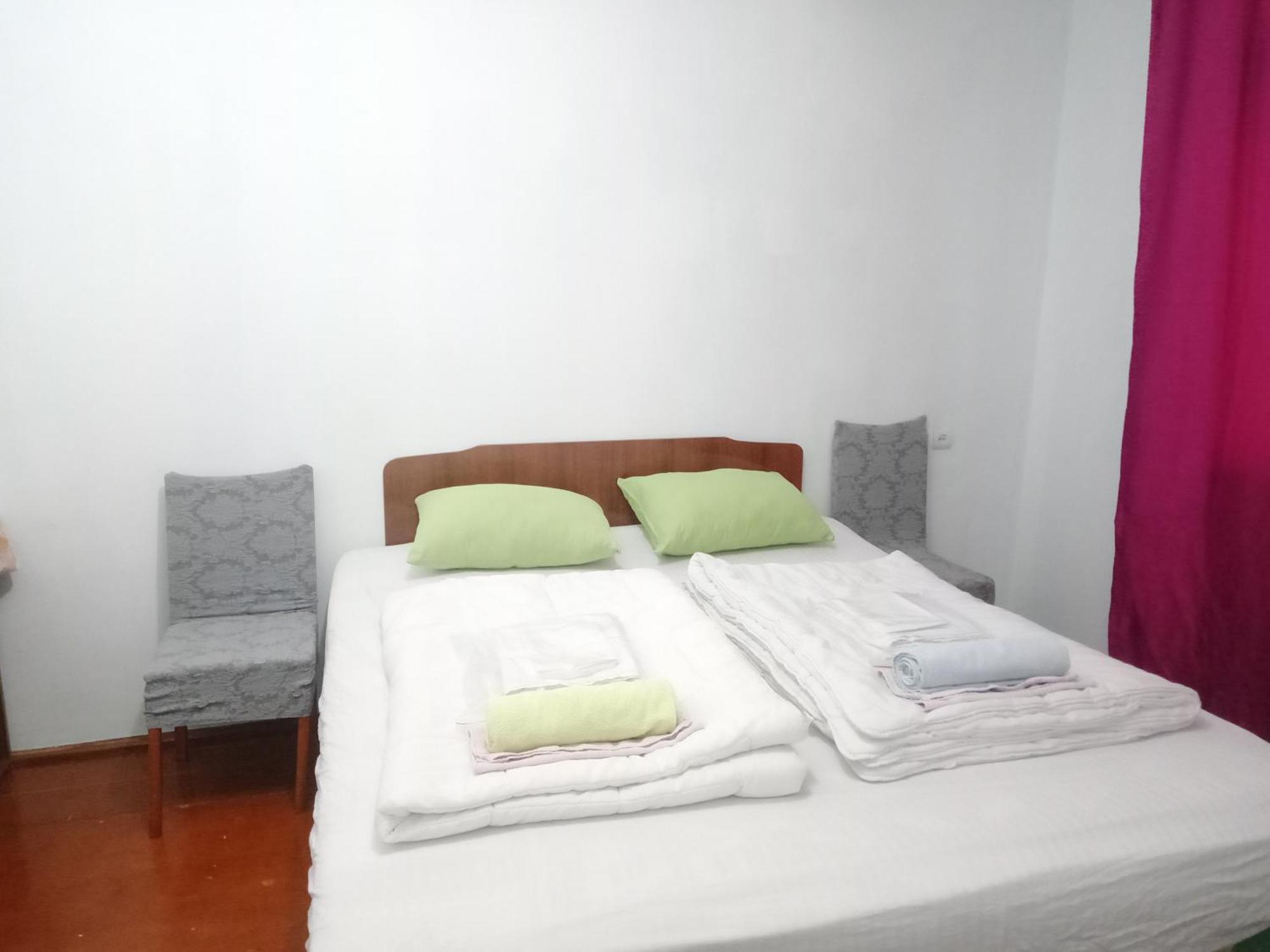 Canal Hostel Şǝki Екстериор снимка