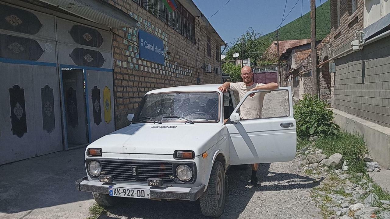 Canal Hostel Şǝki Екстериор снимка